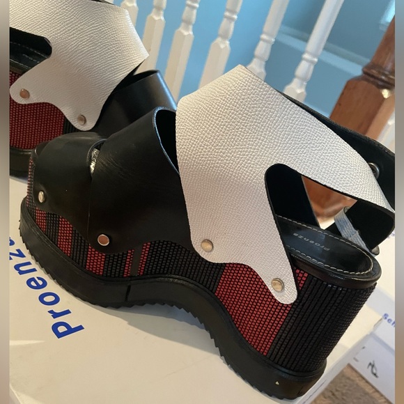 Proenza Schouler Platform sandals - Picture 3 of 5